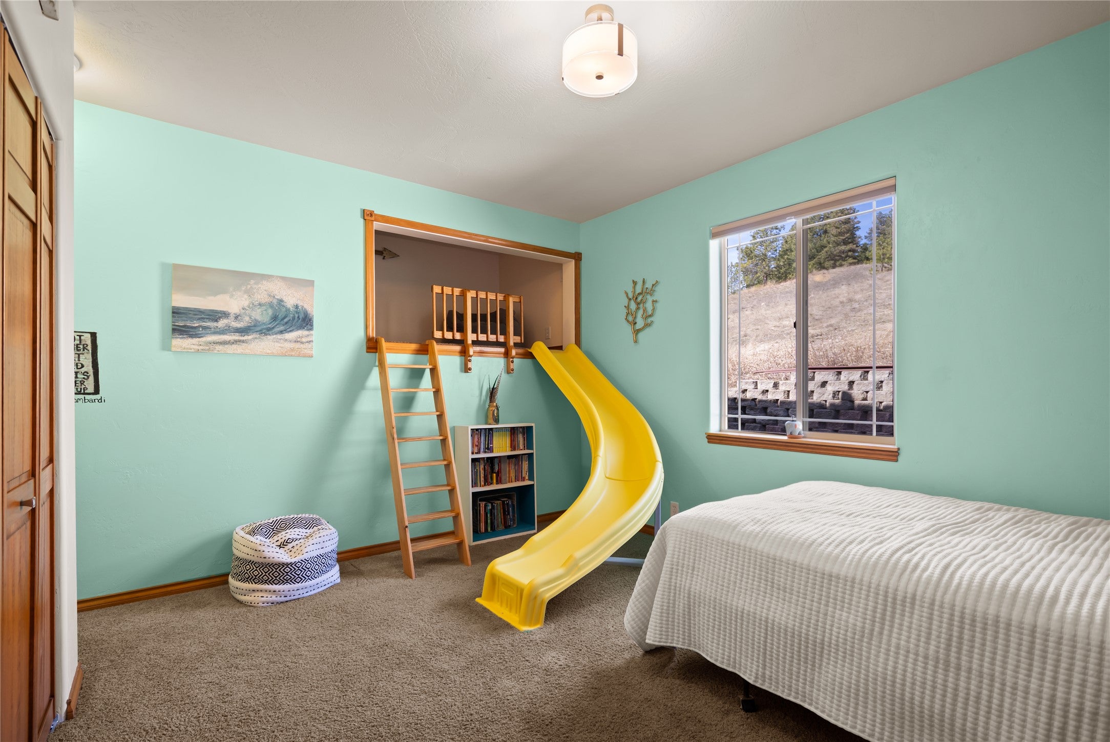 Kalispell, Montana, 59901, United States, 5 Bedrooms Bedrooms, ,3 BathroomsBathrooms,Residential,Active,1753509