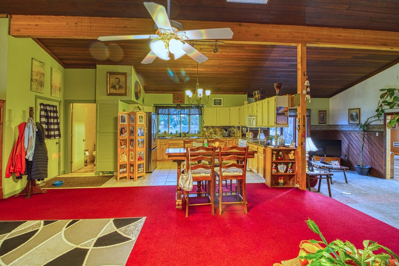 Corvallis, Montana, 59828, United States, 3 Bedrooms Bedrooms, ,2 BathroomsBathrooms,Residential,Active,1769348