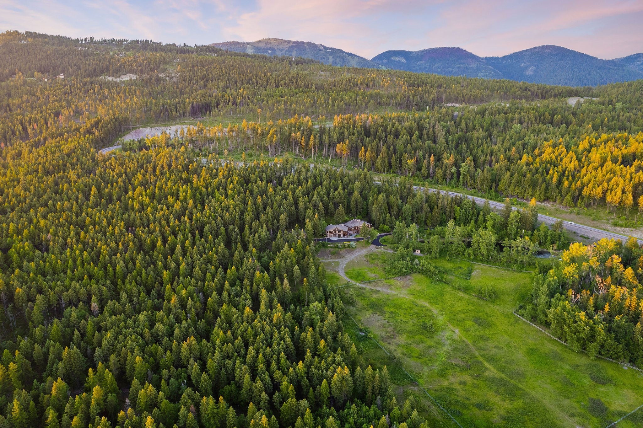 Whitefish, Montana, 59937, United States, ,9 BathroomsBathrooms,Residential,Active,1769536