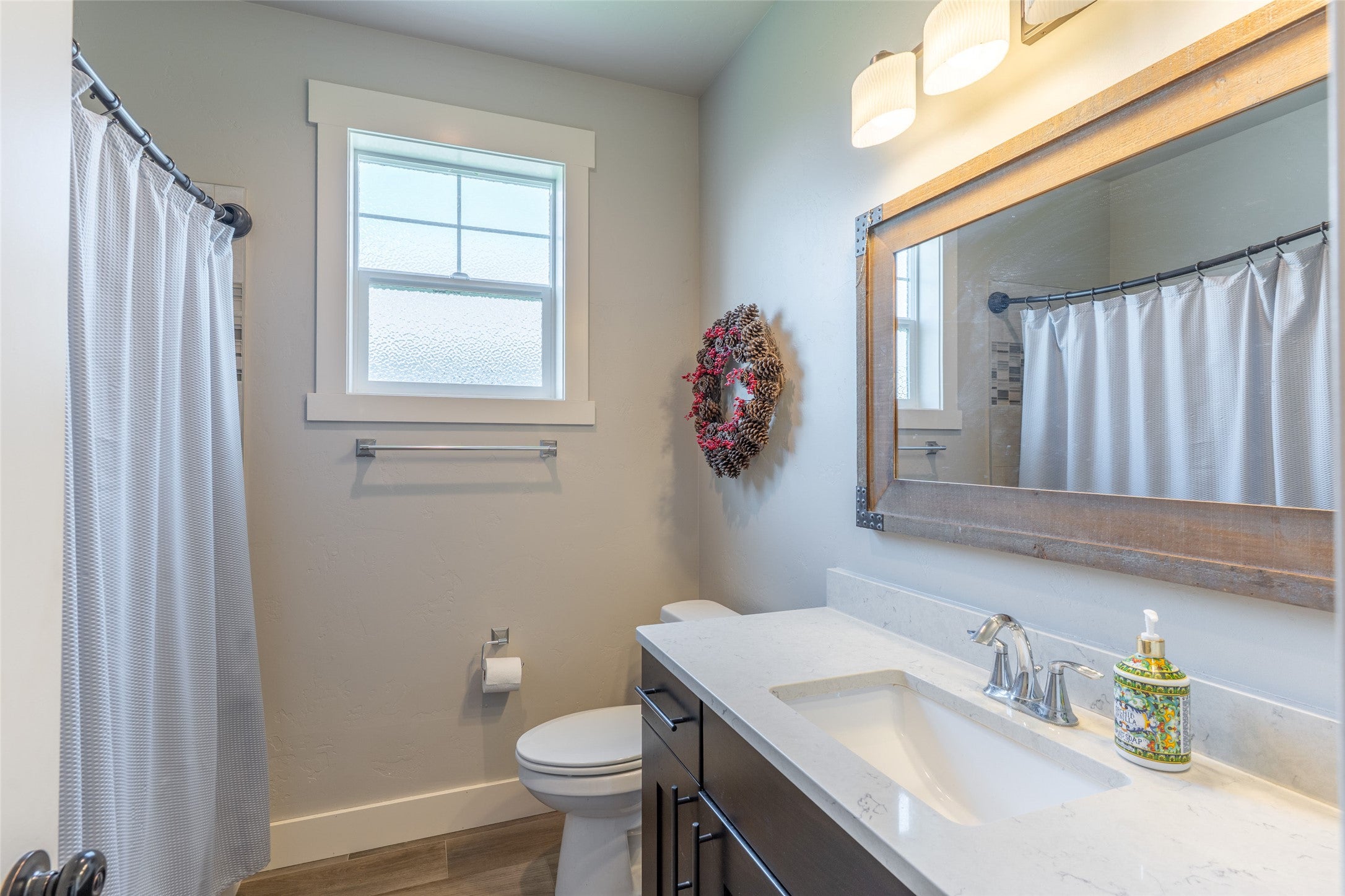 Kalispell, Montana, 59901, United States, 5 Bedrooms Bedrooms, ,3 BathroomsBathrooms,Residential,Active,1880177