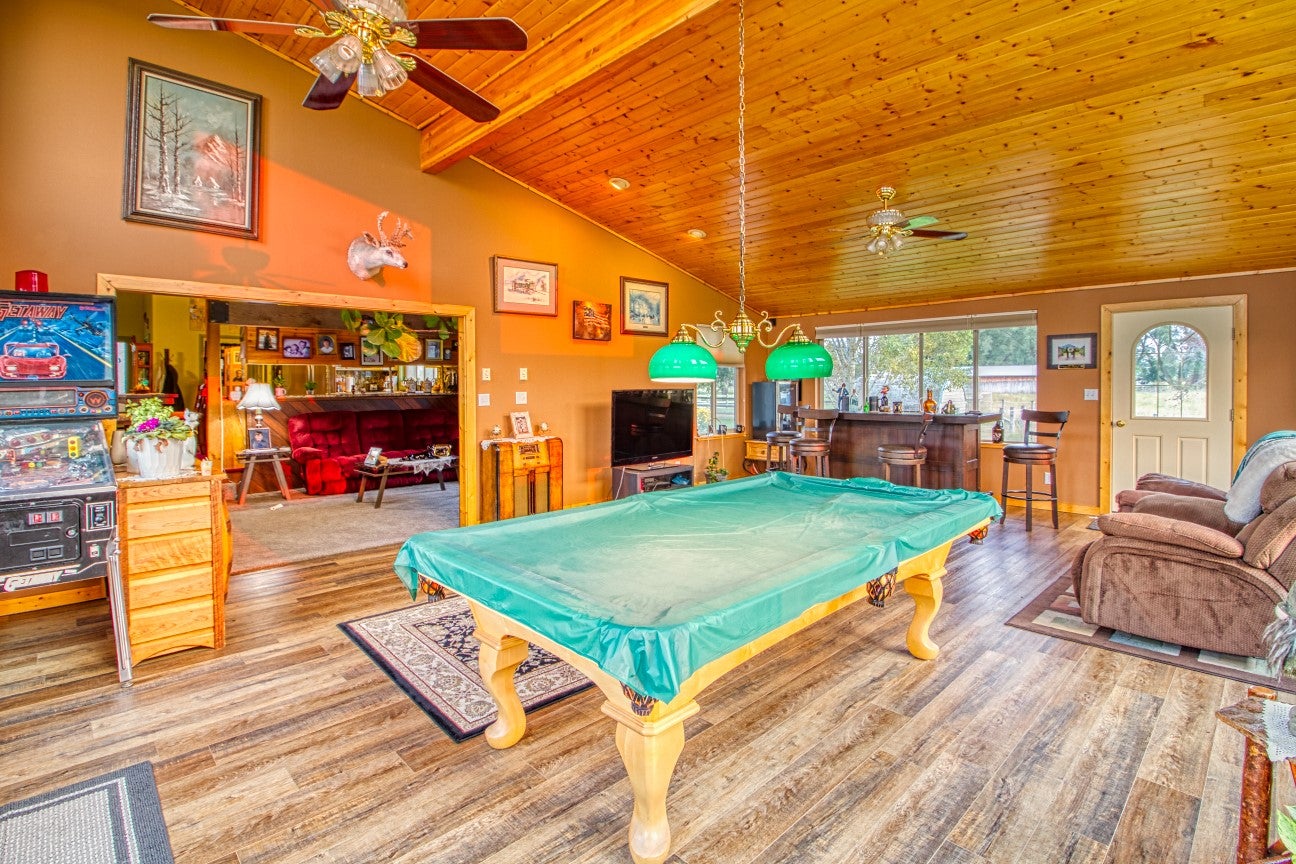 Corvallis, Montana, 59828, United States, 3 Bedrooms Bedrooms, ,2 BathroomsBathrooms,Residential,Active,1769348