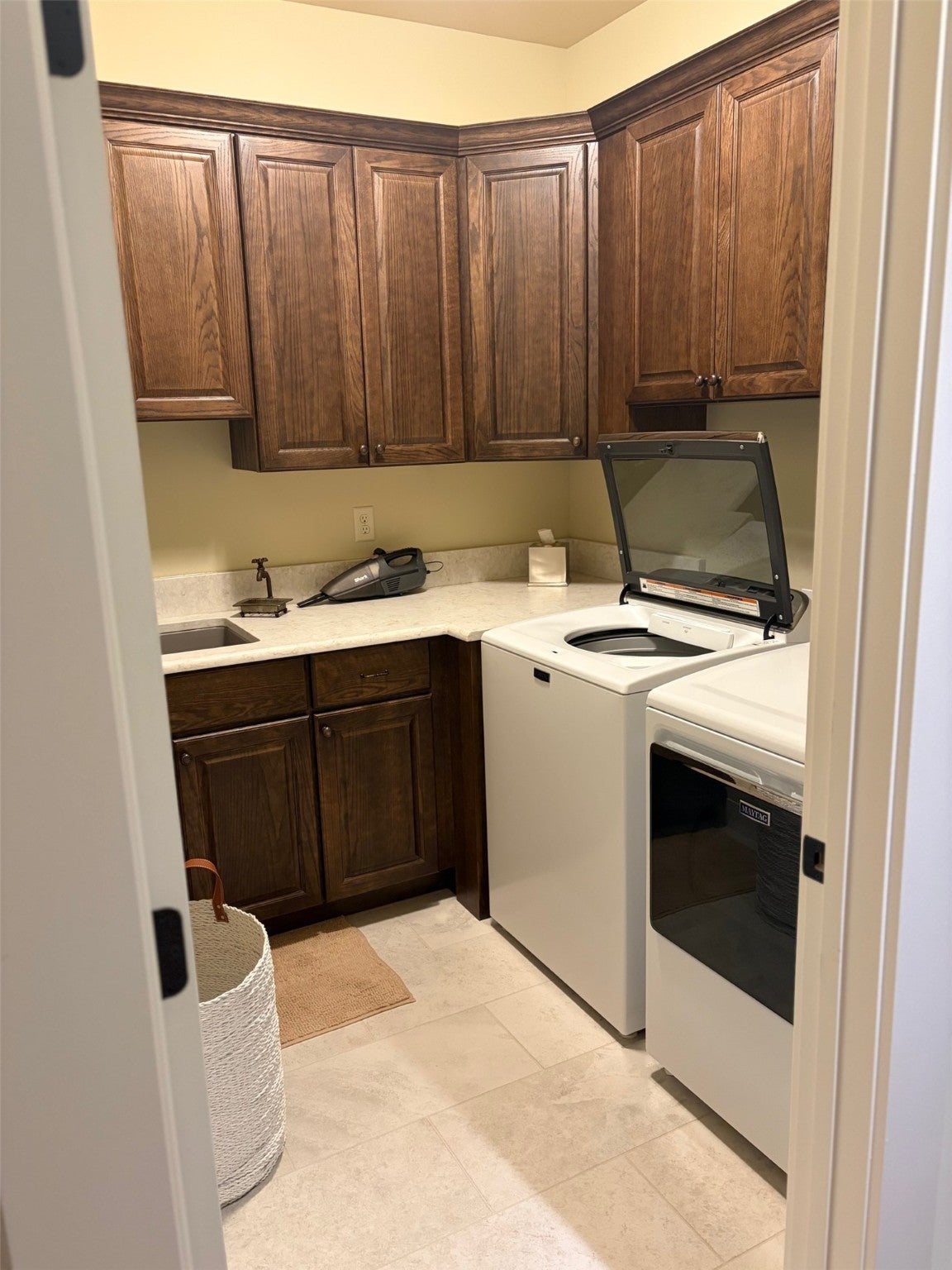 Whitefish, Montana, 59937, United States, 3 Bedrooms Bedrooms, ,4 BathroomsBathrooms,Residential,Active,2007924