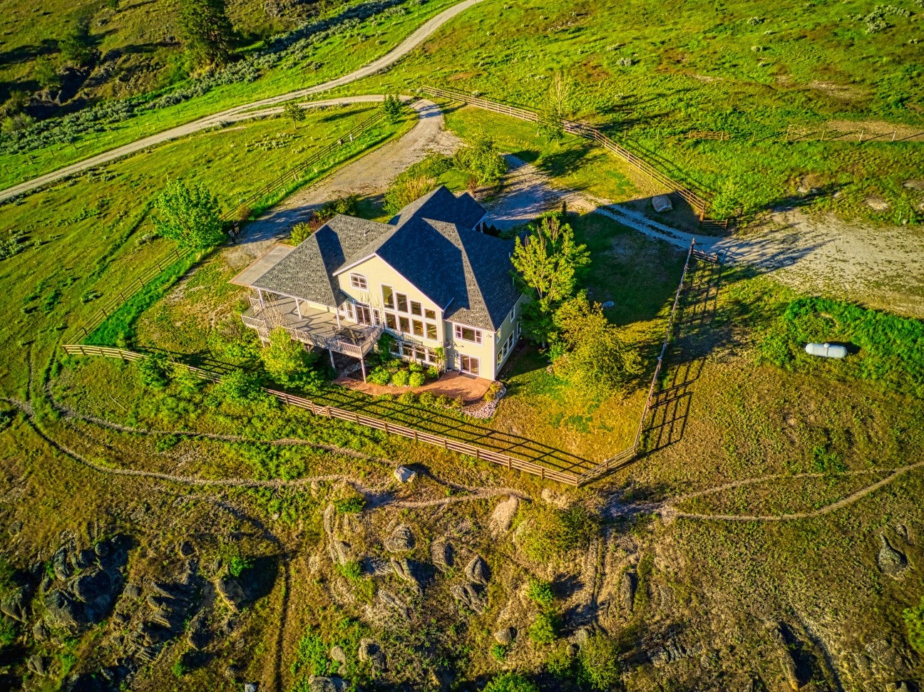 Corvallis, Montana, 59828, United States, 4 Bedrooms Bedrooms, ,4 BathroomsBathrooms,Residential,Active,1863486