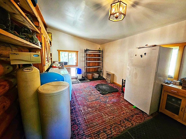 Whitefish, Montana, 59937, United States, 4 Bedrooms Bedrooms, ,3 BathroomsBathrooms,Residential,Active,1889340