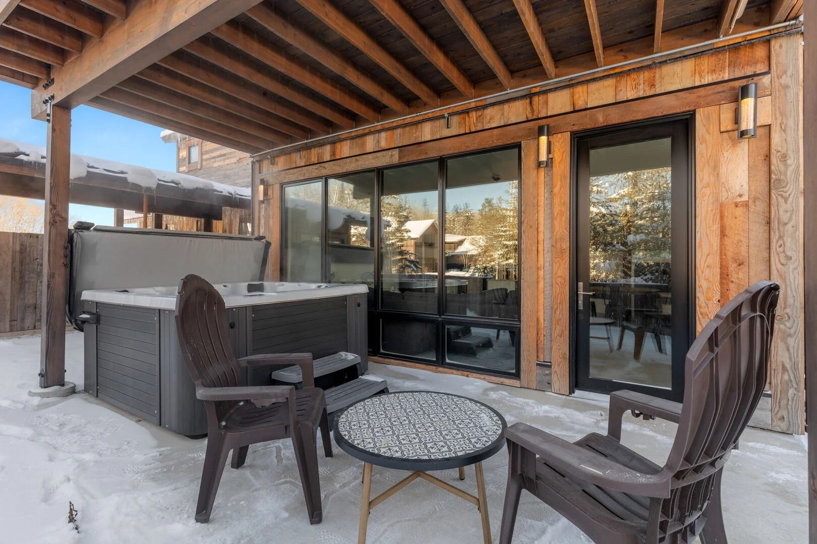 Whitefish, Montana, 59937, United States, 7 Bedrooms Bedrooms, ,5 BathroomsBathrooms,Residential,Active,1914927