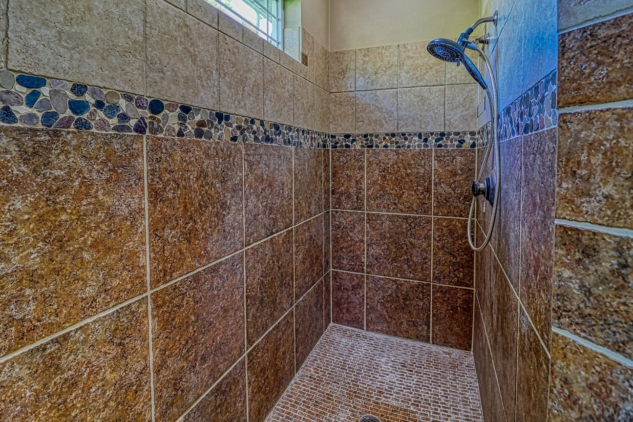 Corvallis, Montana, 59828, United States, 4 Bedrooms Bedrooms, ,4 BathroomsBathrooms,Residential,Active,1863486