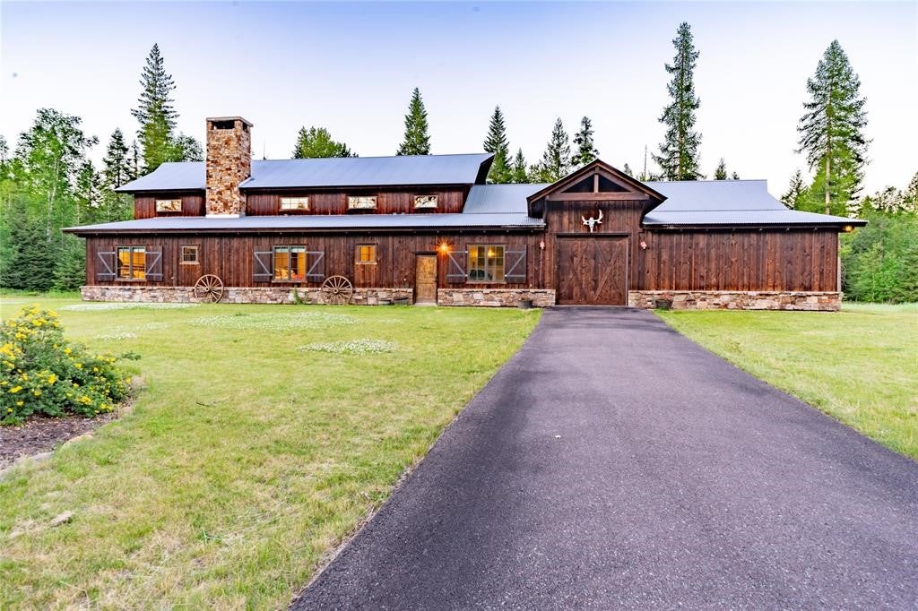 Whitefish, Montana, 59937, United States, 3 Bedrooms Bedrooms, ,4 BathroomsBathrooms,Residential,Active,1828694