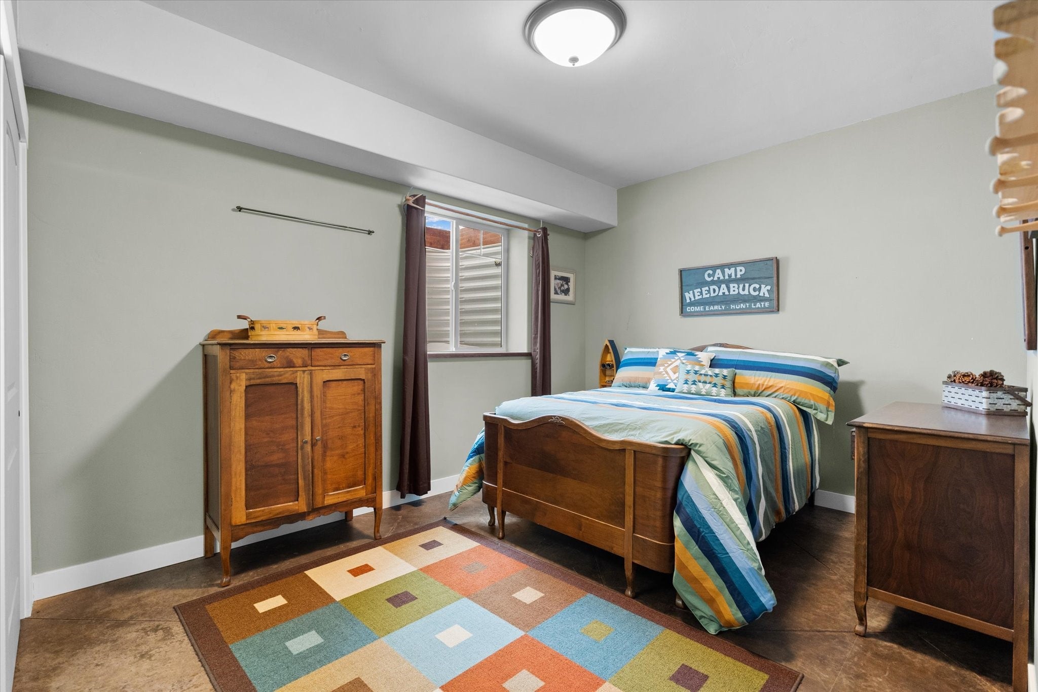 Columbia Falls, Montana, 59912, United States, 4 Bedrooms Bedrooms, ,3 BathroomsBathrooms,Residential,Active,1834486