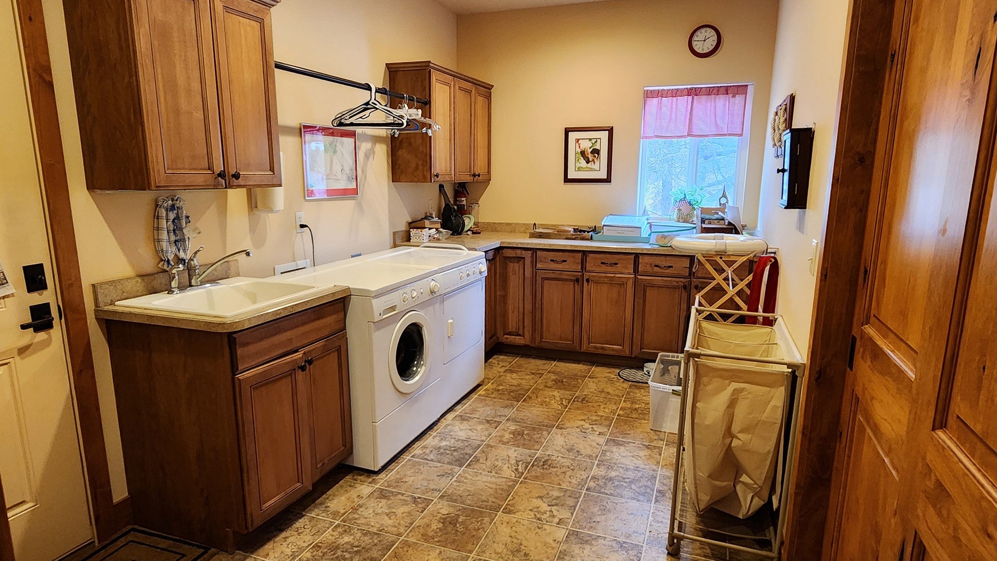 Big Arm, Montana, 59910, United States, 3 Bedrooms Bedrooms, ,2 BathroomsBathrooms,Residential,Active,1745614