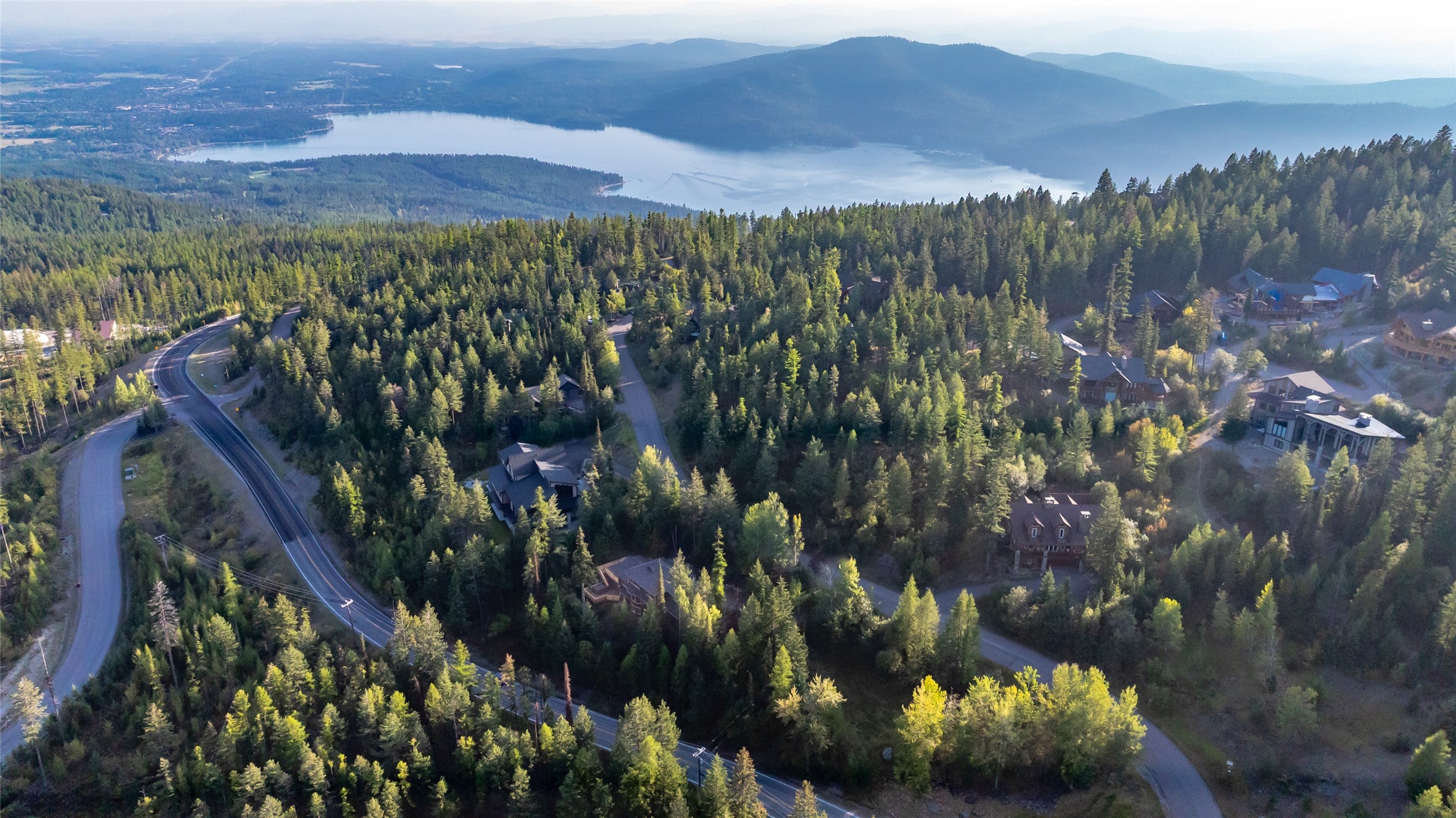 Whitefish, Montana, 59937, United States, 4 Bedrooms Bedrooms, ,4 BathroomsBathrooms,Residential,Active,1952623