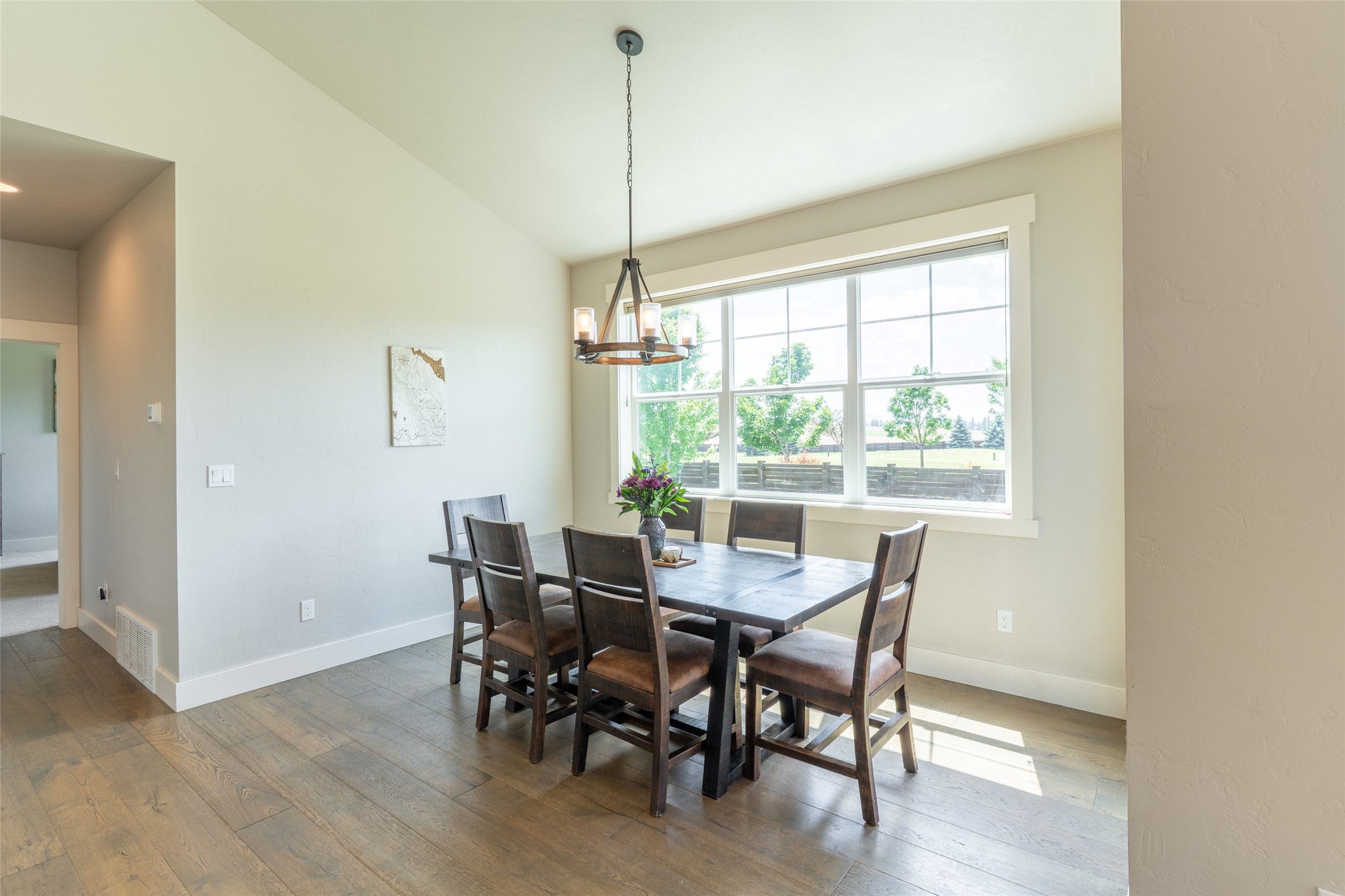 Kalispell, Montana, 59901, United States, 5 Bedrooms Bedrooms, ,3 BathroomsBathrooms,Residential,Active,1880177