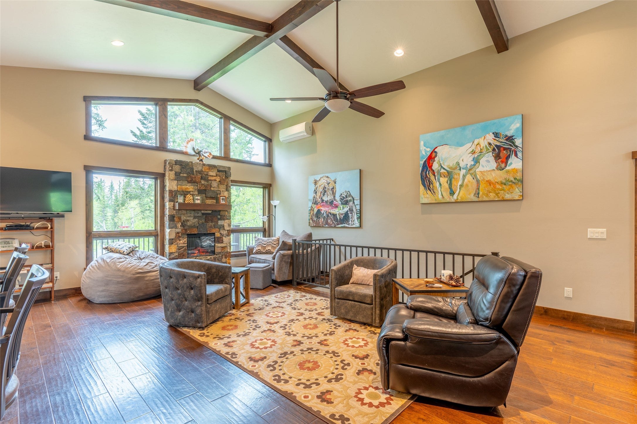 Columbia Falls, Montana, 59912, United States, ,3 BathroomsBathrooms,Residential,Active,1841309