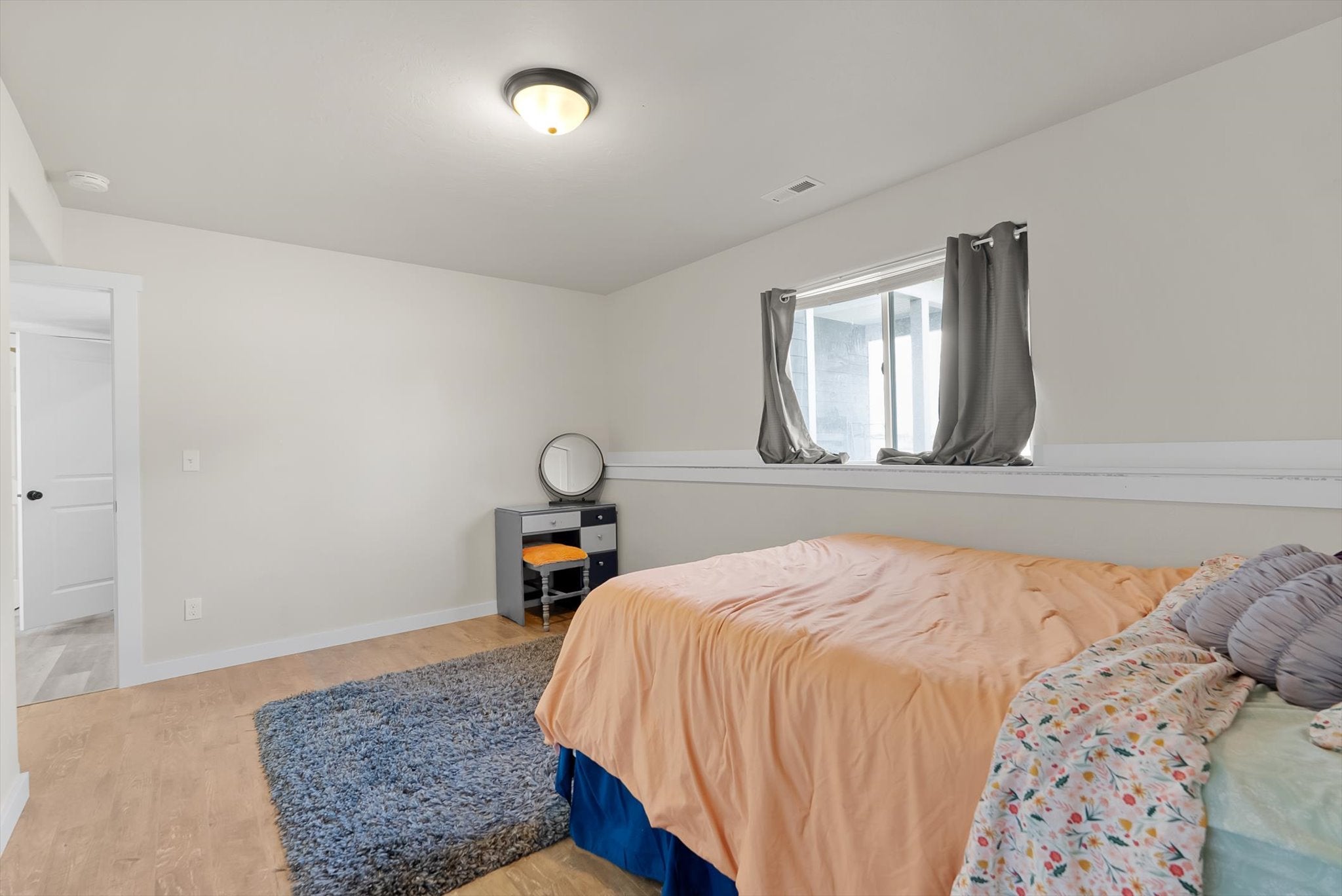 Kalispell, Montana, 59901, United States, 5 Bedrooms Bedrooms, ,3 BathroomsBathrooms,Residential,Active,1945088