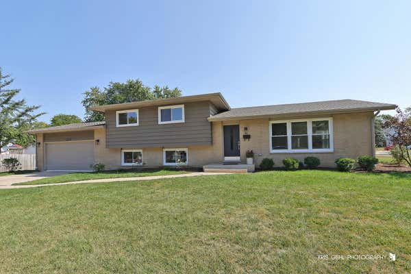 2724 JACQUELYN LN, WAUKEGAN, IL 60087 - Image 1