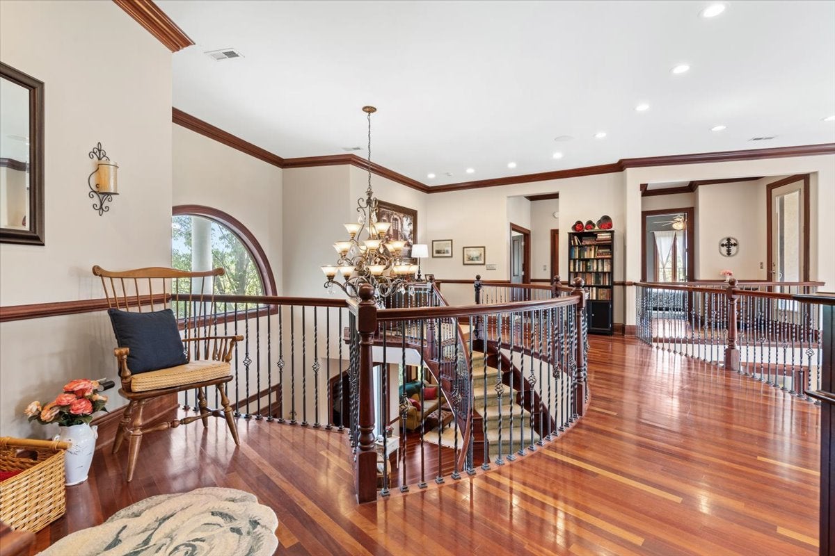 Barrington, Illinois, 60010, United States, 5 Bedrooms Bedrooms, ,7 BathroomsBathrooms,Residential,Active,1914793