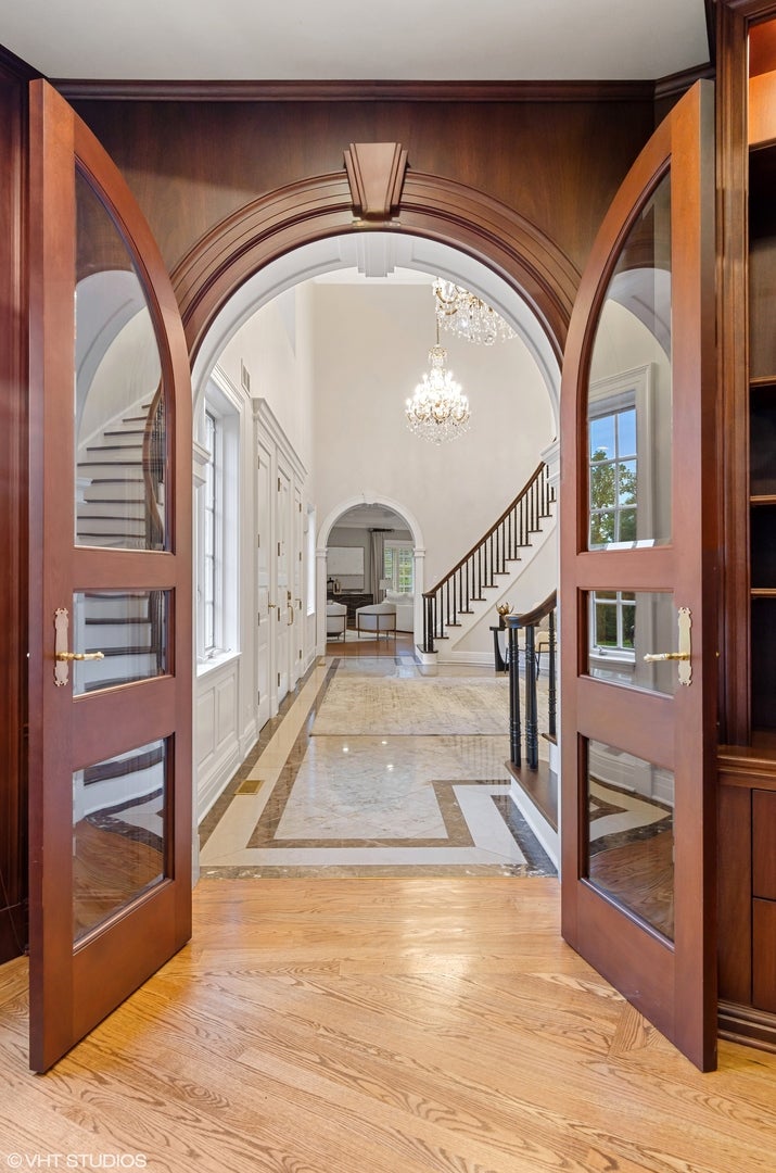 Wheaton, Illinois, 60189, United States, 5 Bedrooms Bedrooms, ,7 BathroomsBathrooms,Residential,Active,1764117