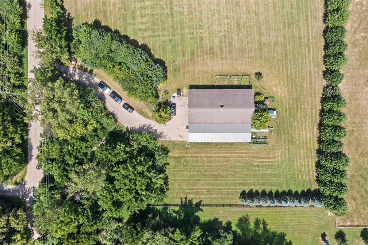 Barrington, Illinois, 60010, United States, 5 Bedrooms Bedrooms, ,7 BathroomsBathrooms,Residential,Active,1914793