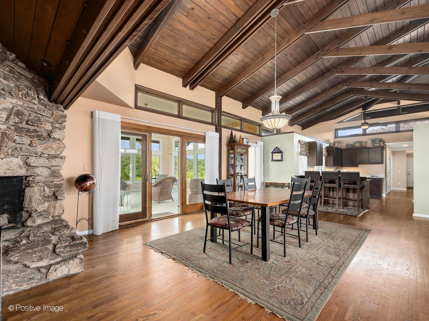 West Chicago, Illinois, 60185, United States, 6 Bedrooms Bedrooms, ,5 BathroomsBathrooms,Residential,Active,1904187