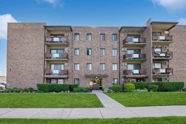 7945 S OKETO AVE APT 304, BRIDGEVIEW, IL 60455 - Image 1