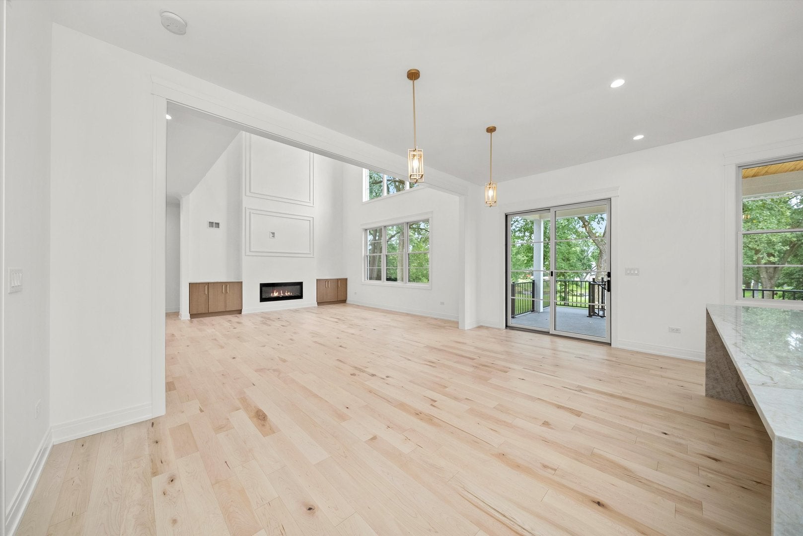 Burr Ridge, Illinois, 60527, United States, 6 Bedrooms Bedrooms, ,6 BathroomsBathrooms,Residential,Active,1929664