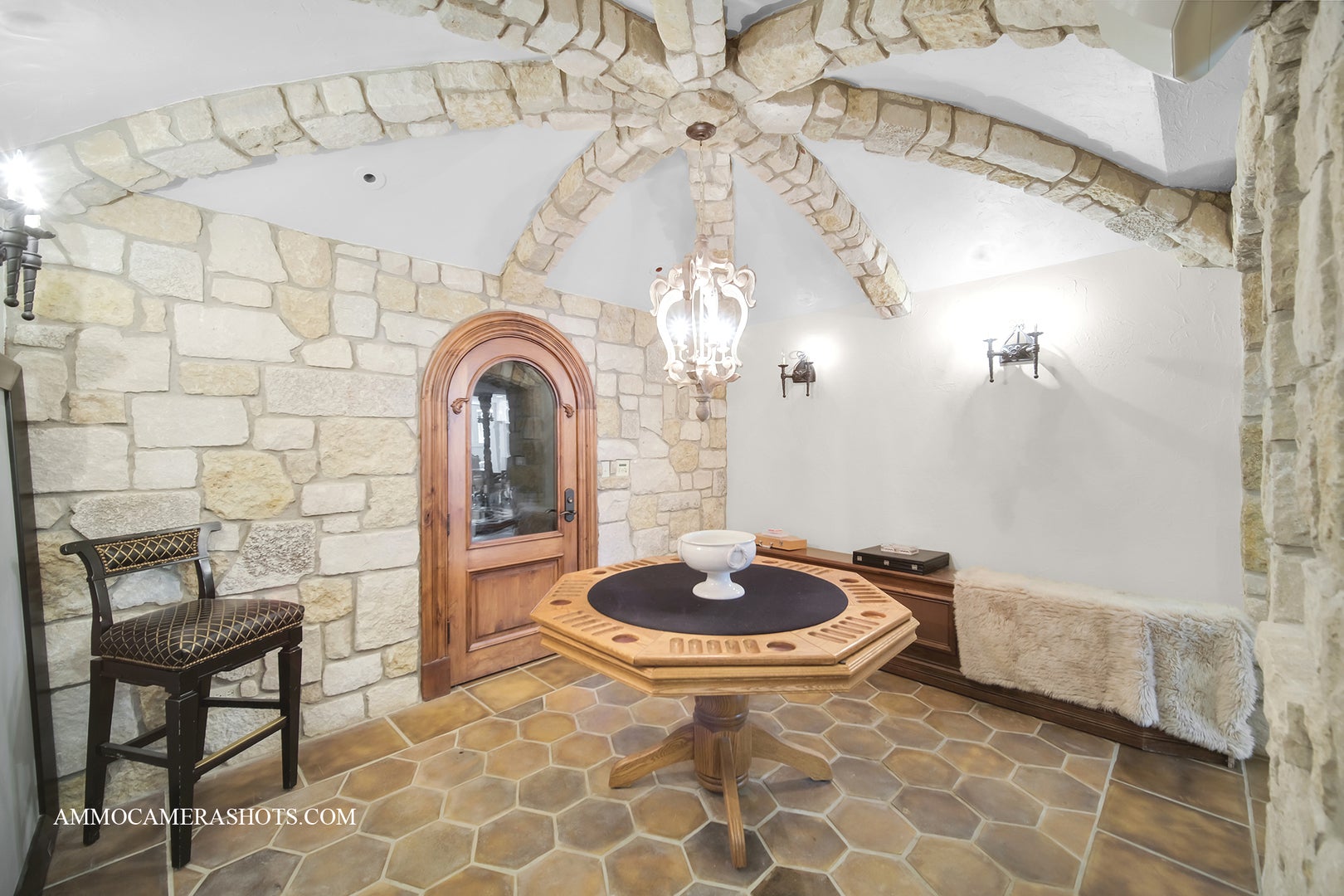 South Barrington, Illinois, 60010, United States, 5 Bedrooms Bedrooms, ,7 BathroomsBathrooms,Residential,Active,1960172