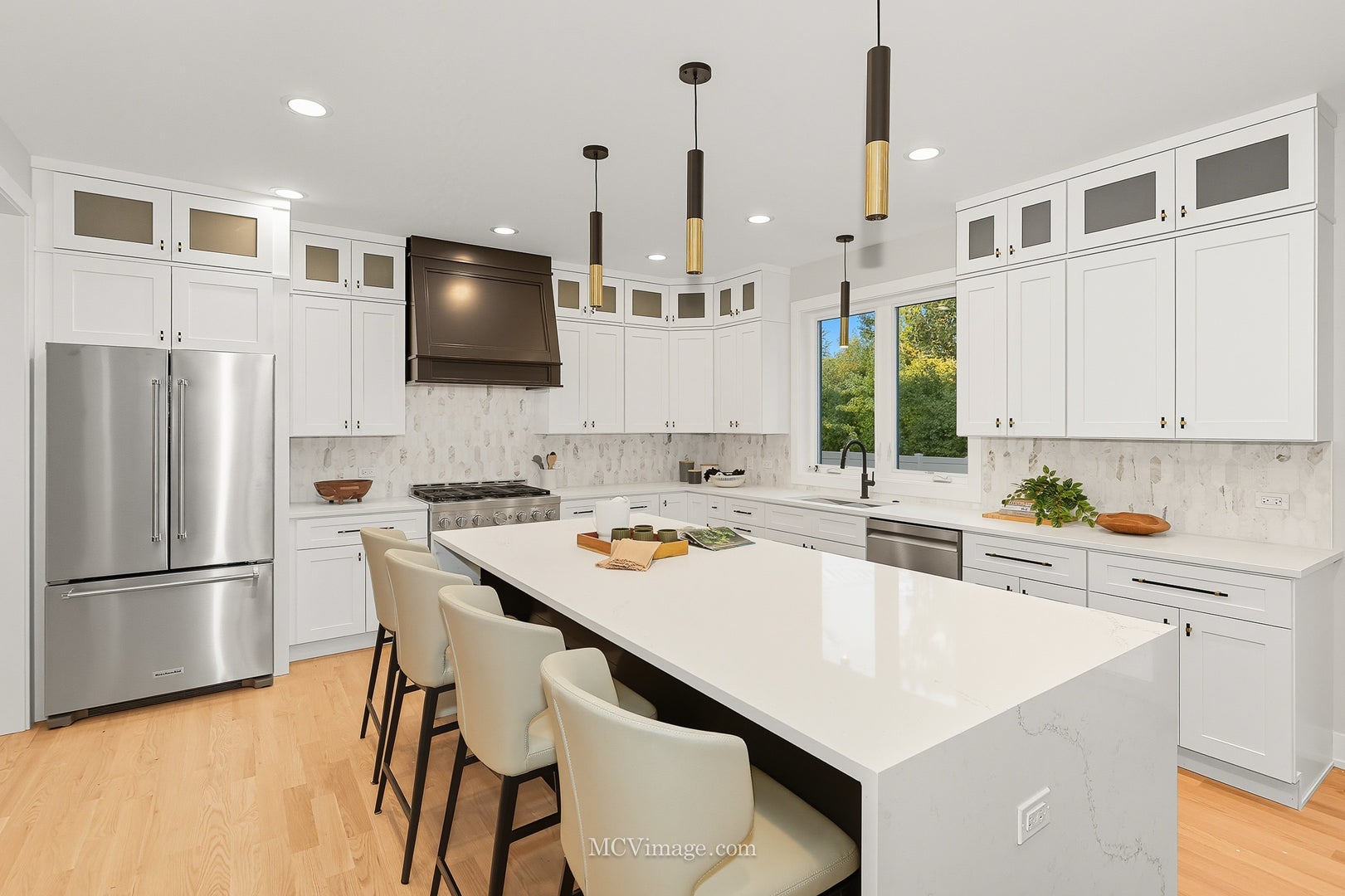 Lombard, Illinois, 60148, United States, 4 Bedrooms Bedrooms, ,4 BathroomsBathrooms,Residential,Active,1959972