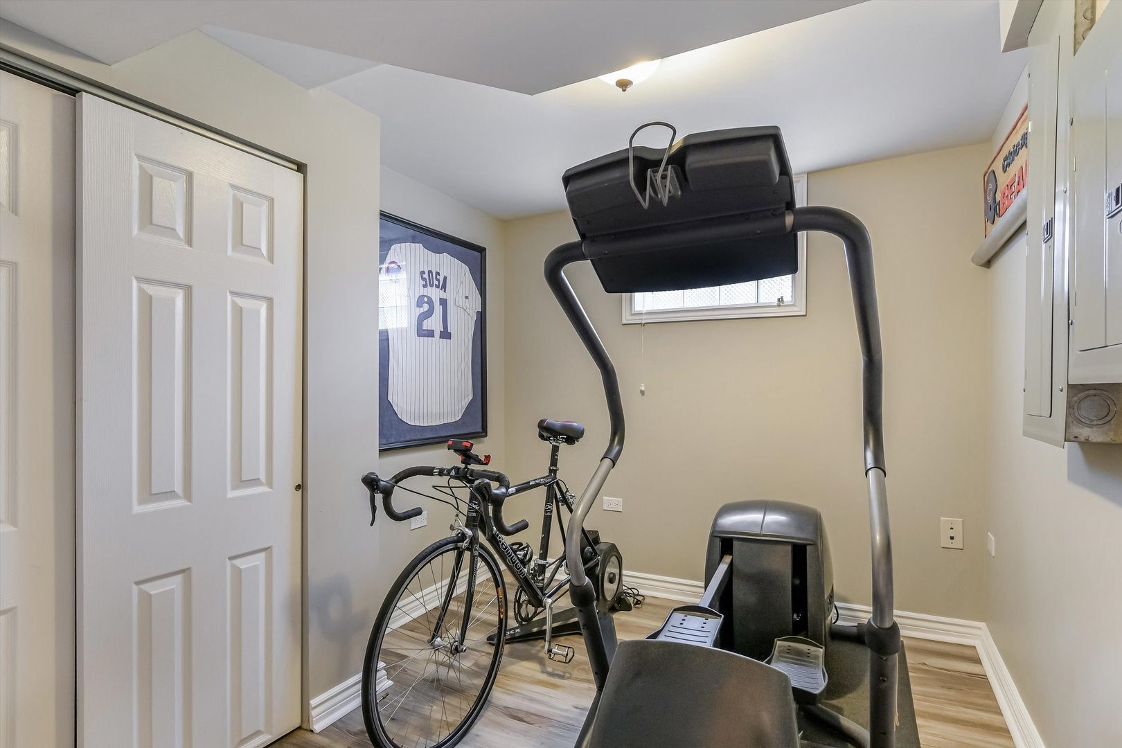 Park Ridge, Illinois, 60068, United States, 5 Bedrooms Bedrooms, ,5 BathroomsBathrooms,Residential,Active,1926710