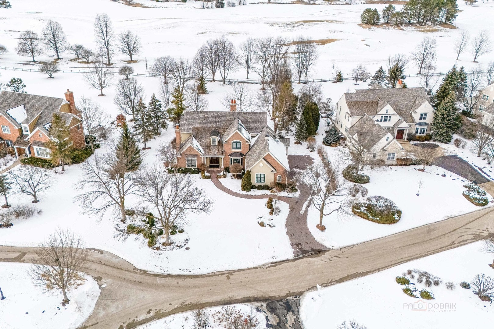 Lake Forest, Illinois, 60045, United States, 5 Bedrooms Bedrooms, ,5 BathroomsBathrooms,Residential,Contingent,2015476