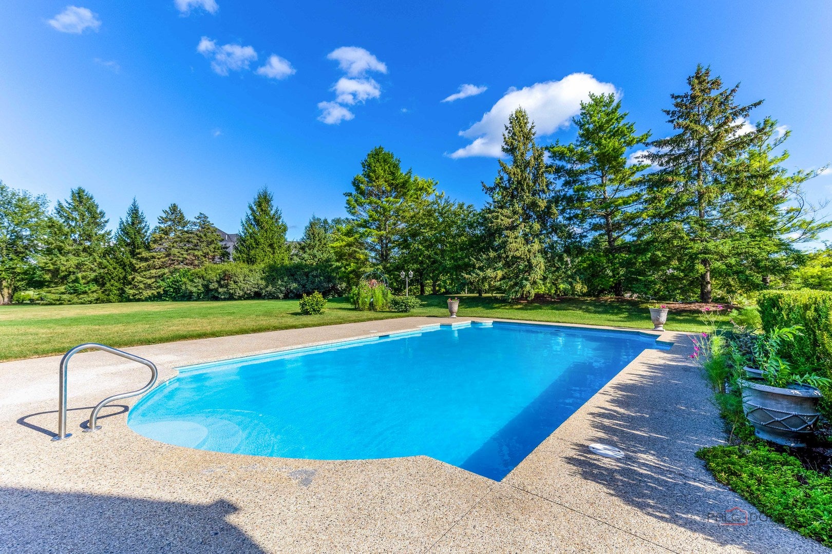 Long Grove, Illinois, 60047, United States, 4 Bedrooms Bedrooms, ,5 BathroomsBathrooms,Residential,Active,1929691