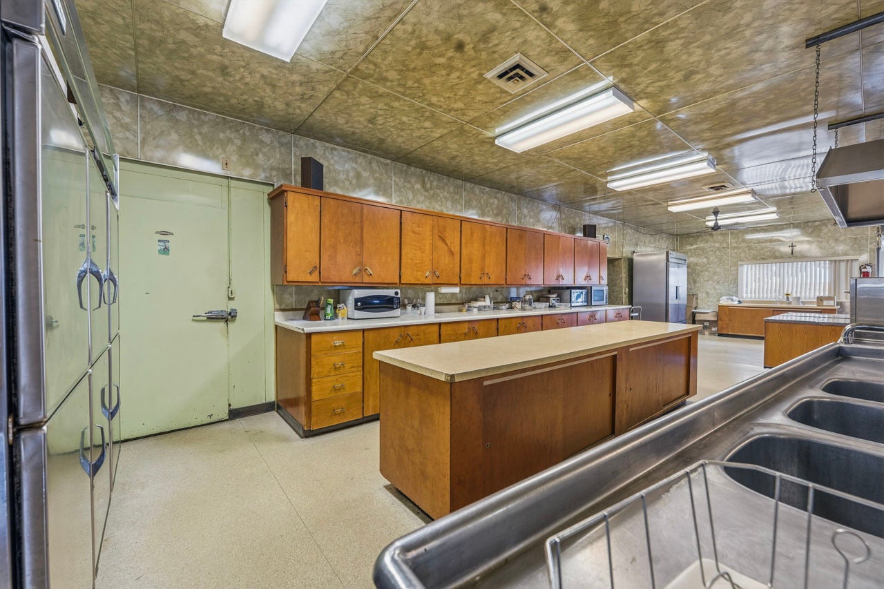 Randall, Wisconsin, 53181, United States, 10 Bedrooms Bedrooms, ,5 BathroomsBathrooms,Residential,Active,1973268