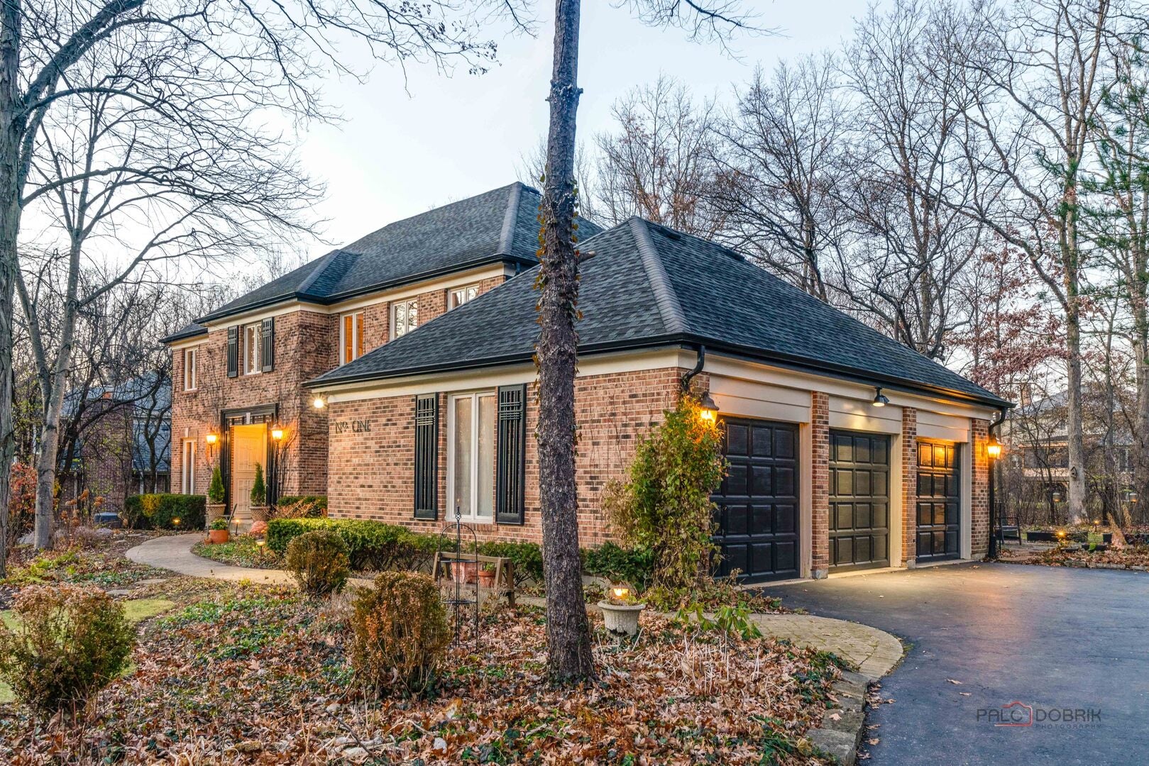 Lincolnshire, Illinois, 60045, United States, 4 Bedrooms Bedrooms, ,3 BathroomsBathrooms,Residential,Pending,2007251