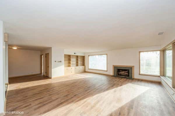 2000 HALF DAY RD, HIGHLAND PARK, IL 60035 - Image 1