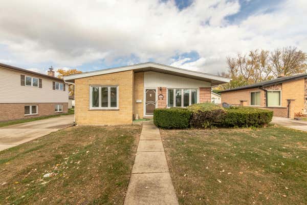 8424 W MADISON DR, NILES, IL 60714 - Image 1