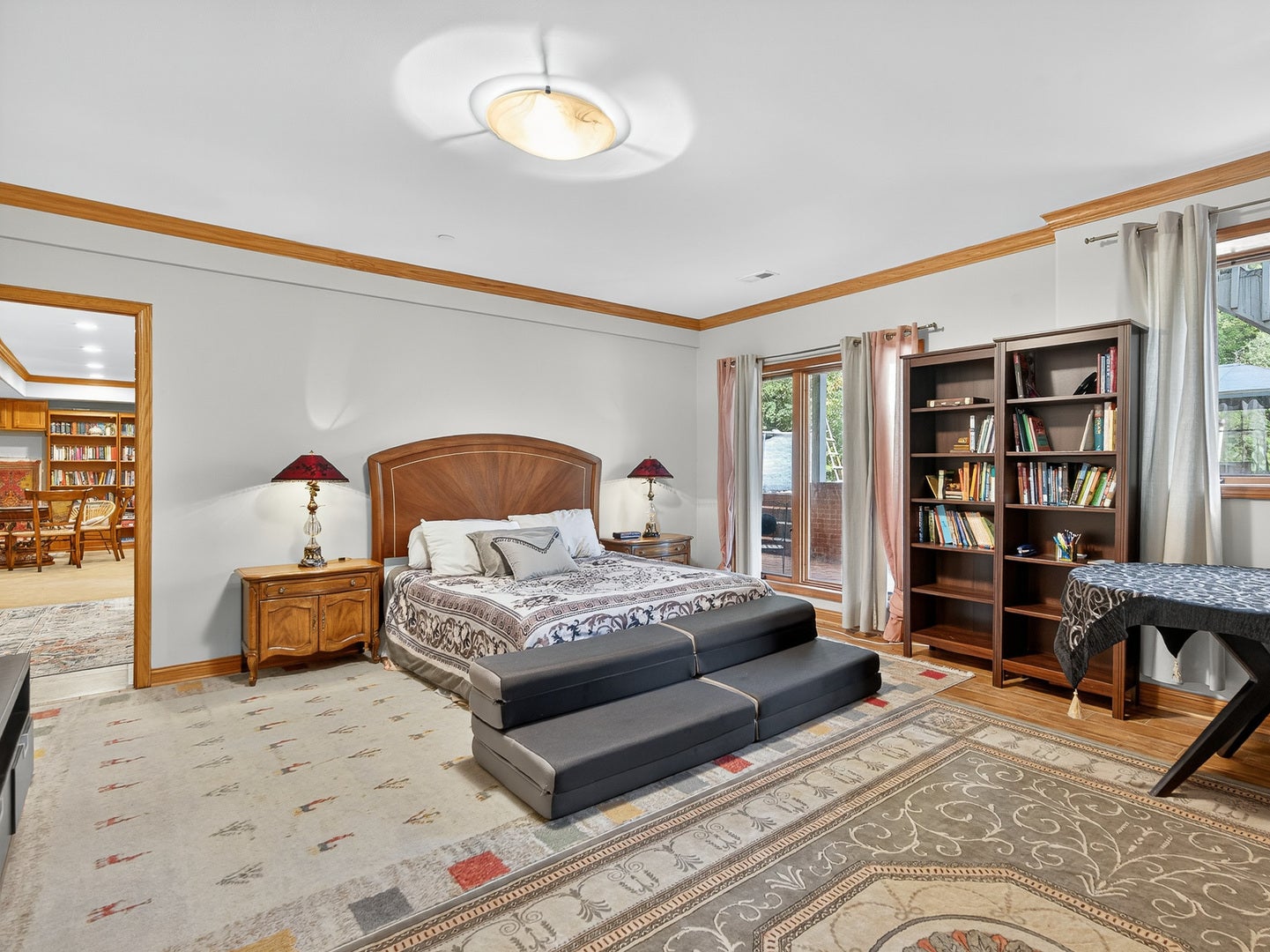 Long Grove, Illinois, 60047, United States, 6 Bedrooms Bedrooms, ,5 BathroomsBathrooms,Residential,Active,1943819