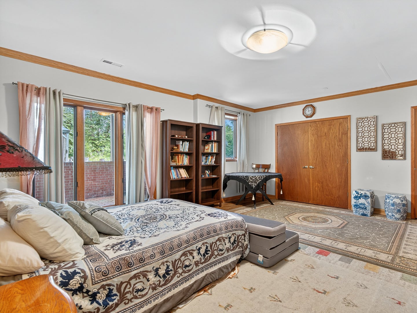 Long Grove, Illinois, 60047, United States, 6 Bedrooms Bedrooms, ,5 BathroomsBathrooms,Residential,Active,1943819
