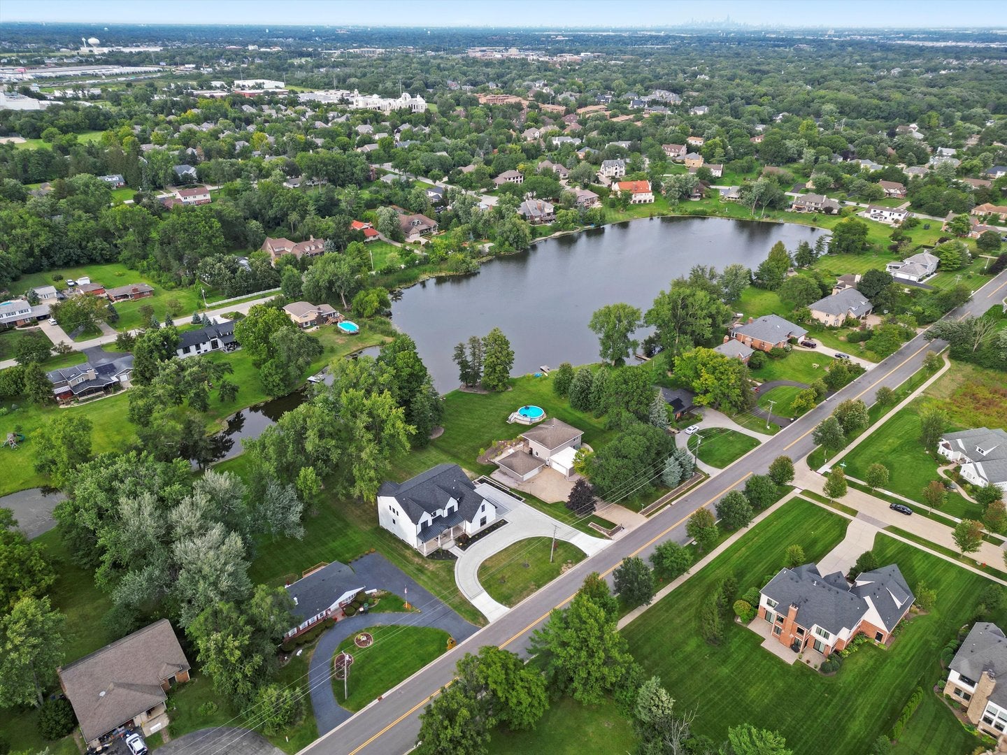 Burr Ridge, Illinois, 60527, United States, 6 Bedrooms Bedrooms, ,6 BathroomsBathrooms,Residential,Active,1929664