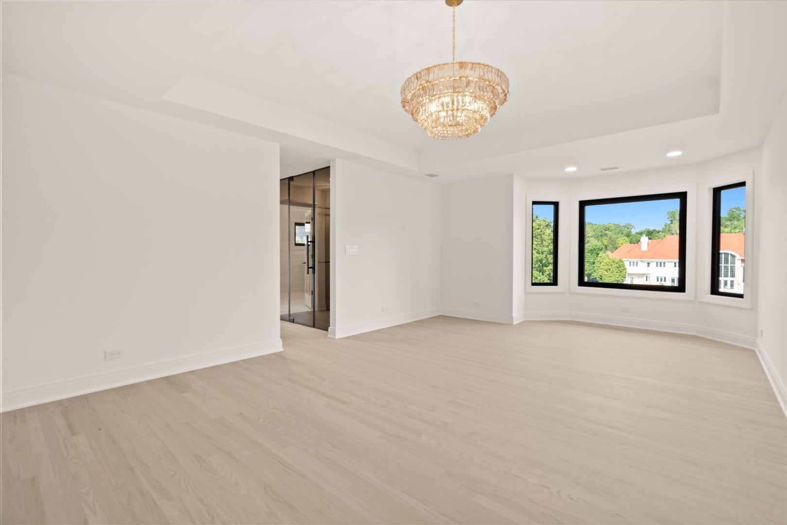Burr Ridge, Illinois, 60527, United States, 5 Bedrooms Bedrooms, ,6 BathroomsBathrooms,Residential,Active,1927649