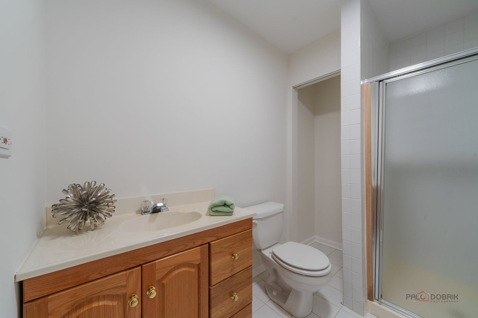 Long Grove, Illinois, 60047, United States, 4 Bedrooms Bedrooms, ,5 BathroomsBathrooms,Residential,Active,1941363