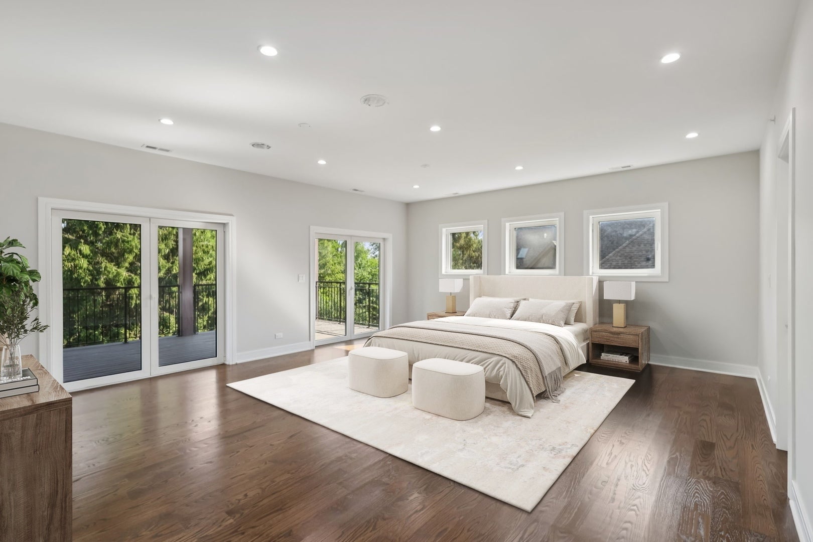 Northbrook, Illinois, 60062, United States, 6 Bedrooms Bedrooms, ,5 BathroomsBathrooms,Residential,Active,2009153