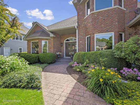 8821 ROYAL SWAN LN, DARIEN, IL 60561 - Image 1