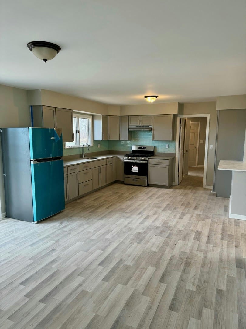 Marengo, Illinois, 60152, United States, 3 Bedrooms Bedrooms, ,2 BathroomsBathrooms,Residential,Active,1703685