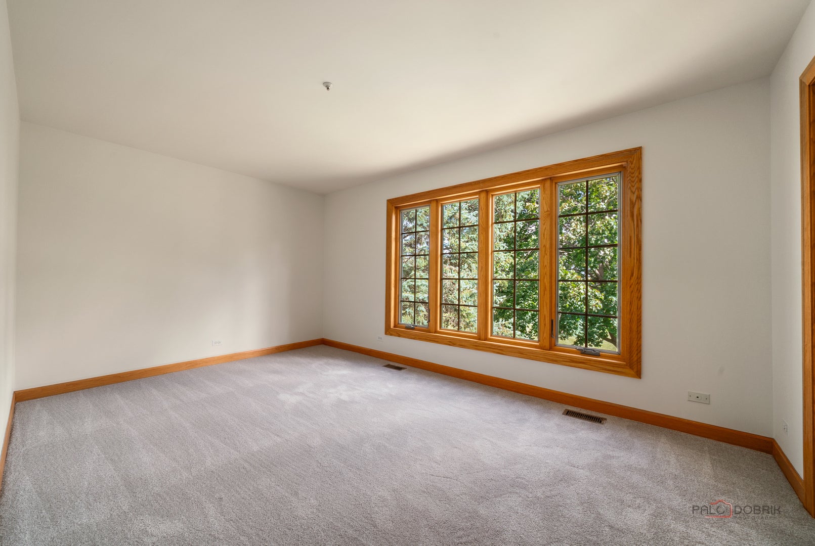 Long Grove, Illinois, 60047, United States, 4 Bedrooms Bedrooms, ,5 BathroomsBathrooms,Residential,Active,1941363