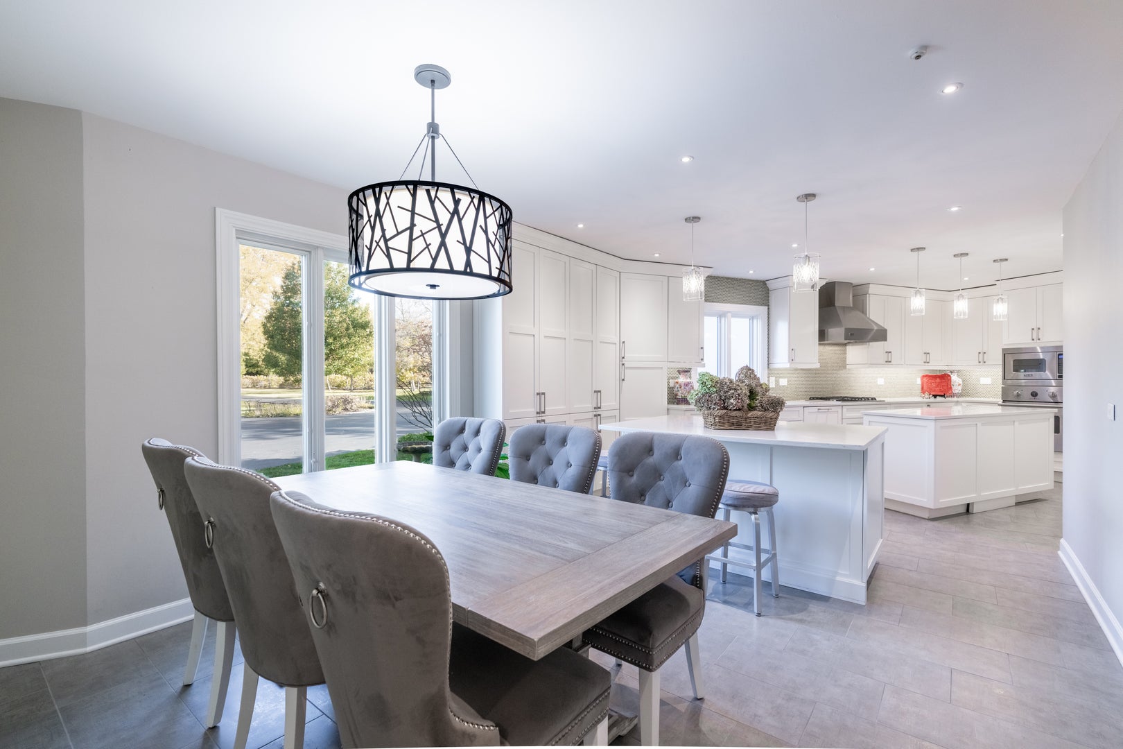 Barrington, Illinois, 60010, United States, 5 Bedrooms Bedrooms, ,5 BathroomsBathrooms,Residential,Active,1970989