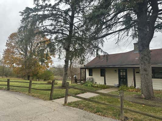 27996 W ROBERTS RD, LAKE BARRINGTON, IL 60010 - Image 1