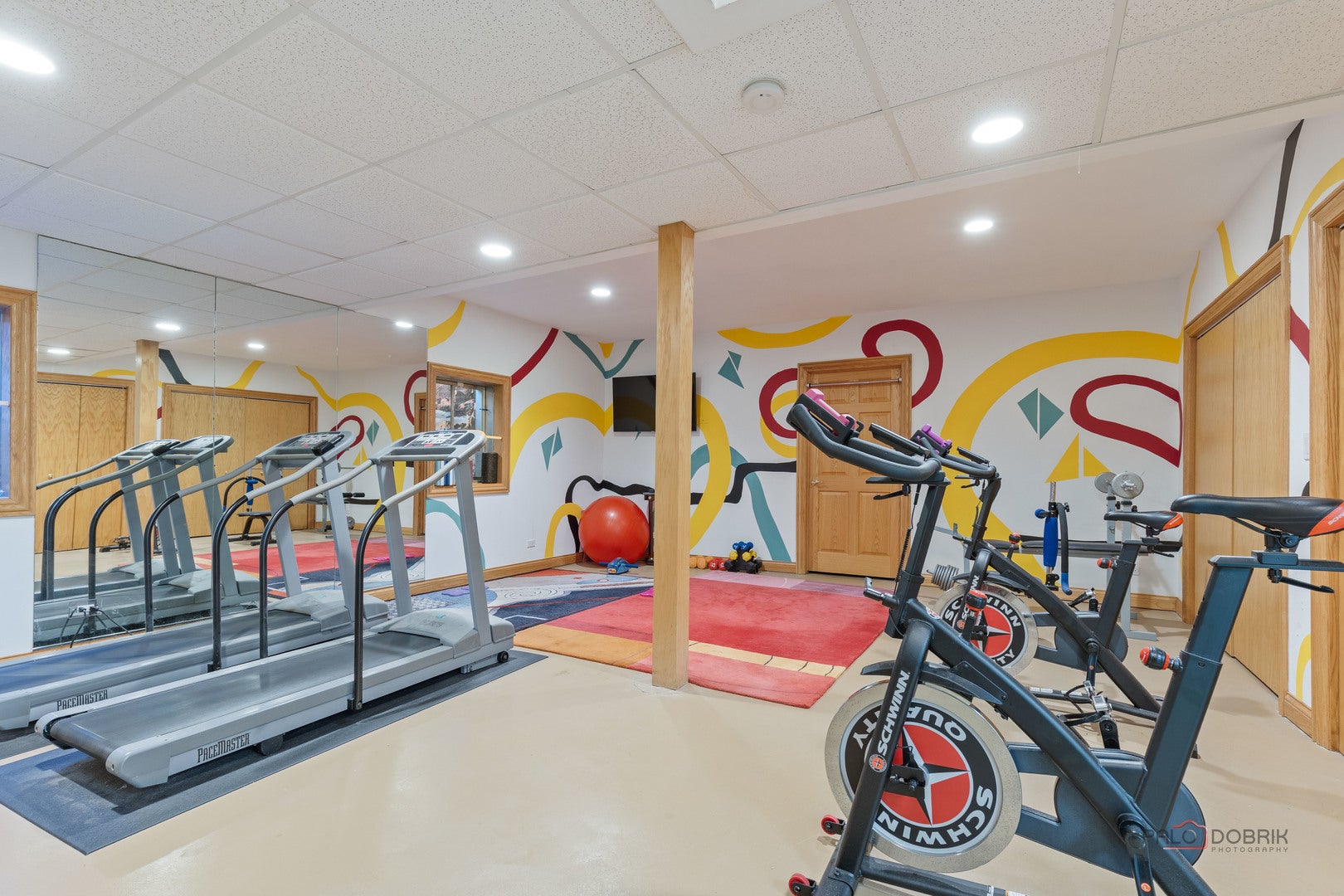 Wadsworth, Illinois, 60083, United States, 6 Bedrooms Bedrooms, ,10 BathroomsBathrooms,Residential,Active,1945842