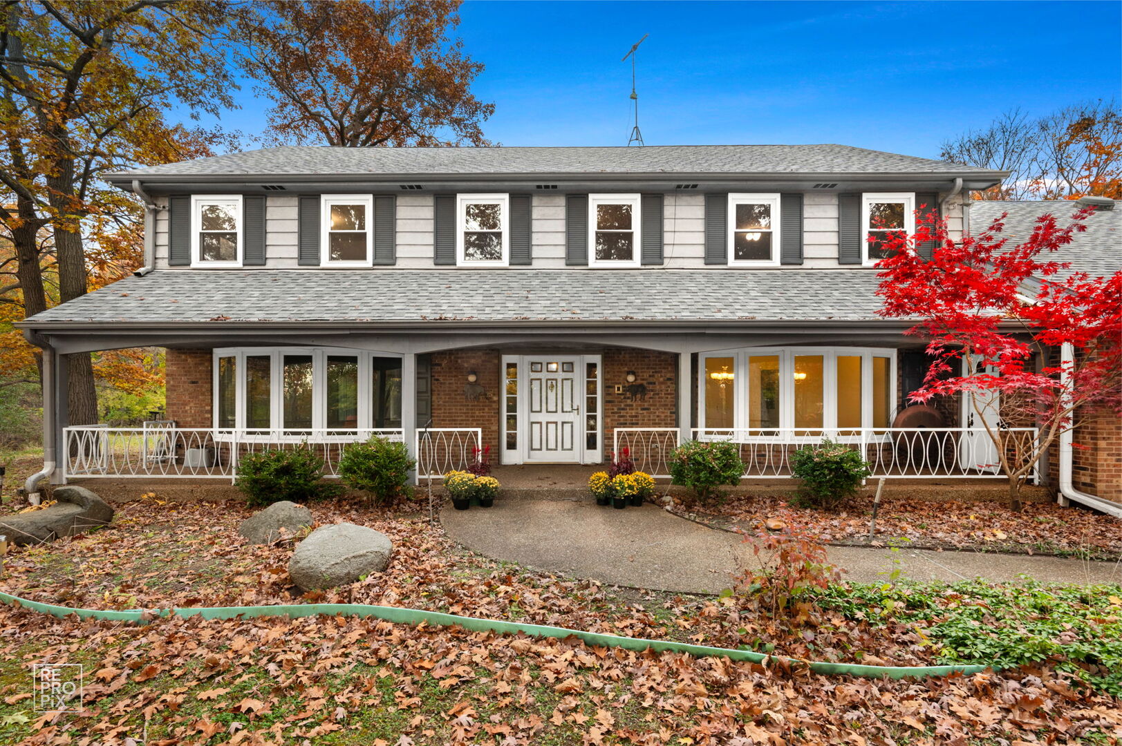 Wadsworth, Illinois, 60083, United States, 5 Bedrooms Bedrooms, ,6 BathroomsBathrooms,Residential,Active,1989775