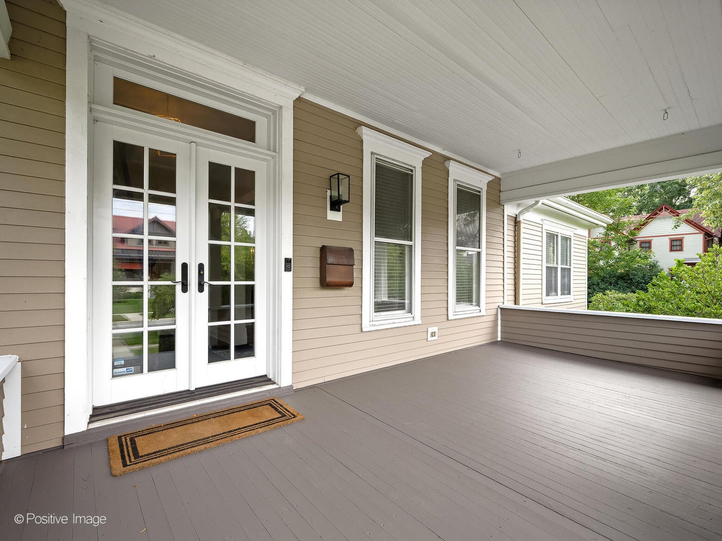 Wheaton, Illinois, 60187, United States, 4 Bedrooms Bedrooms, ,3 BathroomsBathrooms,Residential,Active,1922330