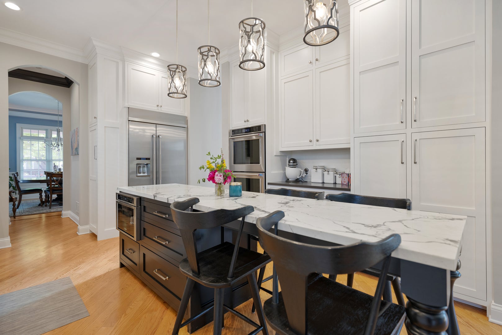 Libertyville, Illinois, 60048, United States, 5 Bedrooms Bedrooms, ,5 BathroomsBathrooms,Residential,Active,1942347