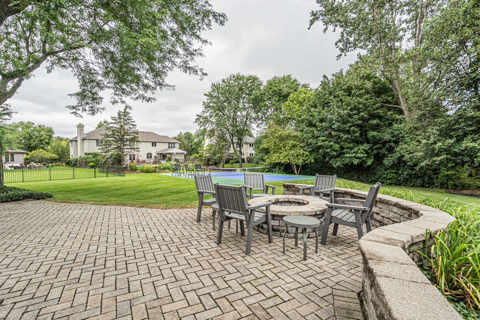 Buffalo Grove, Illinois, 60089, United States, 5 Bedrooms Bedrooms, ,5 BathroomsBathrooms,Residential,Active,1922274