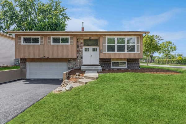 1620 N BURNING BUSH LN, MOUNT PROSPECT, IL 60056 - Image 1